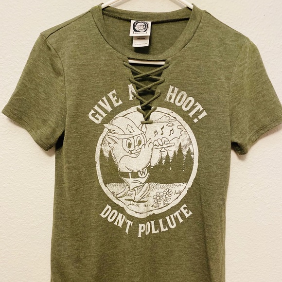 Tops - Woodsy Owl ‘Don’t Pollute’ T-shirt- army green XS